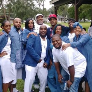 Meet your Posher, Gina